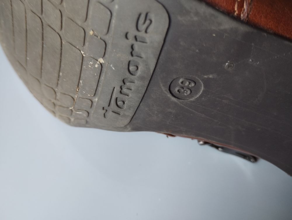Bottines cuir fauve pointure 39 Chaussures