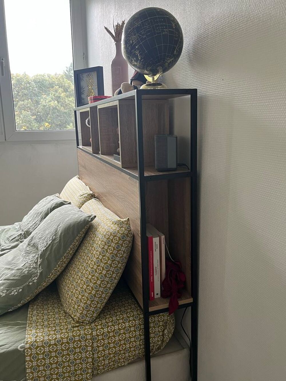 T&ecirc;te de lit avec rangements Meubles
