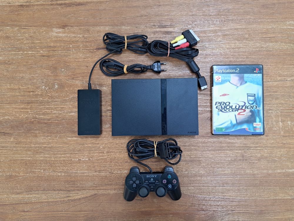 Console PS2 slim + manette officielle + jeu Consoles et jeux vidéos