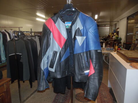 VETEMENTS
5 Ouroux-sur-Sa�ne (71)