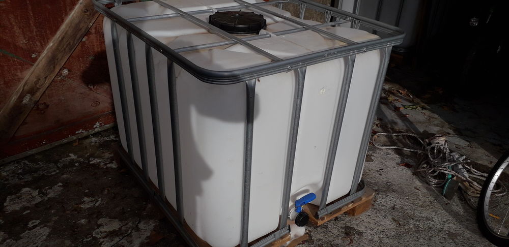  Conteneur 800L 