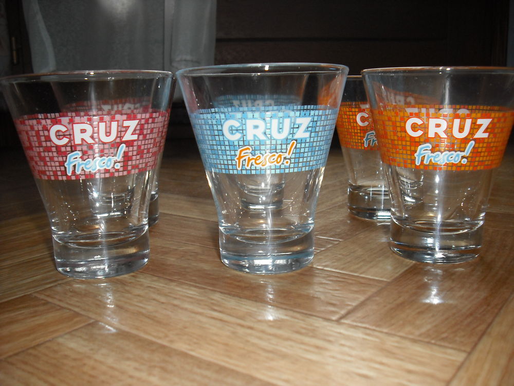 12 verres Cruz Fresco 20 euros Cuisine