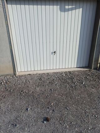  Parking / Garage � louer 15 m�