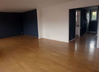  Appartement à louer 6 pièces 117 m² Le mans