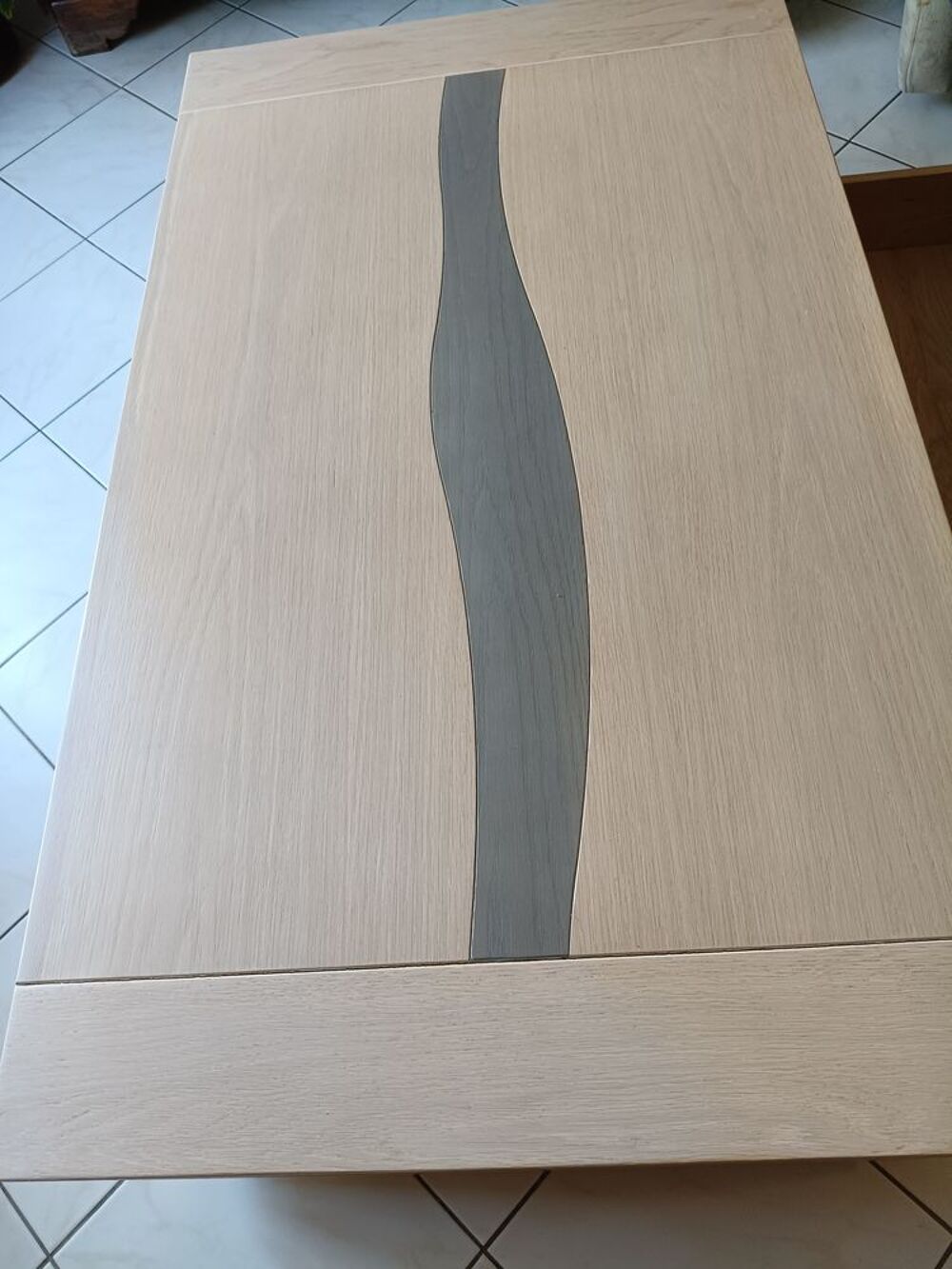 meuble TV en ch&ecirc;ne massif et table basse Meubles