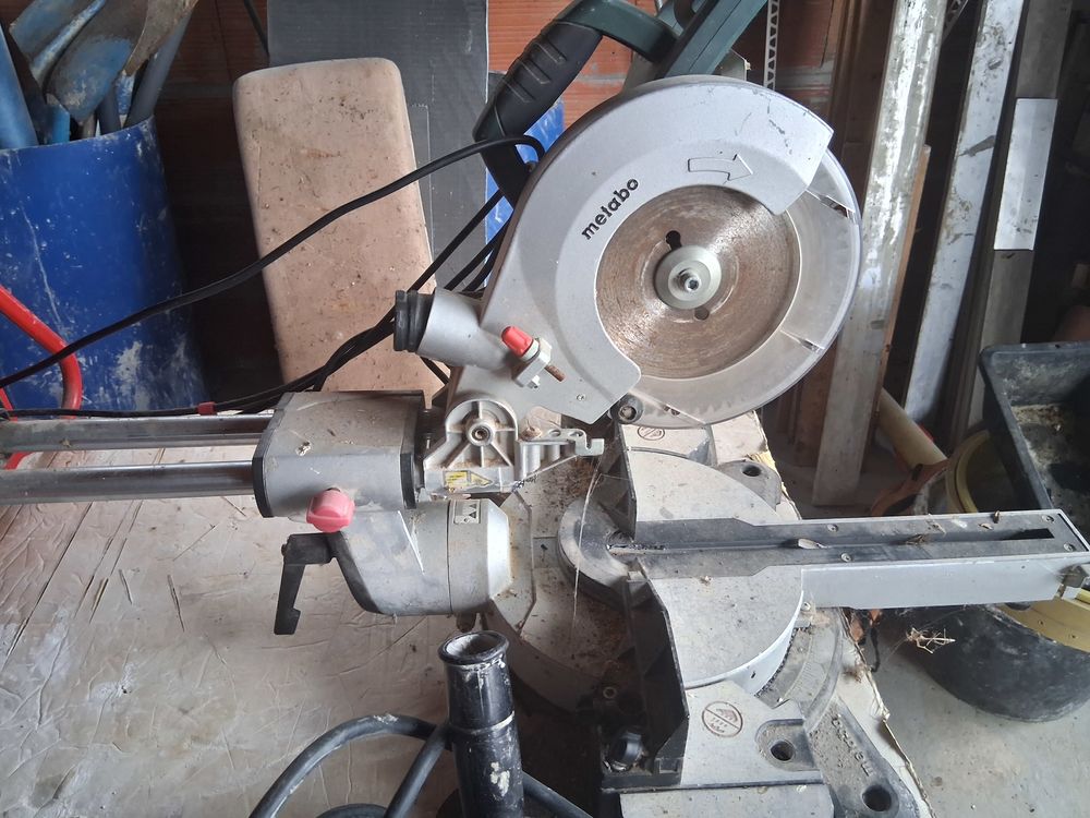 Outillage carreleur pro Bricolage