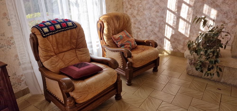 CANAP&Eacute; + 2 fauteuils Meubles