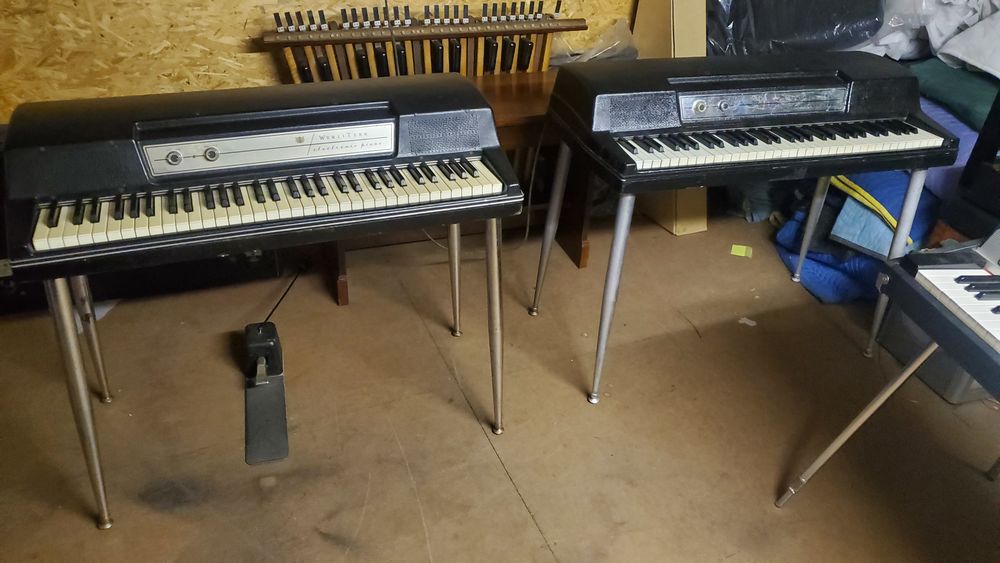 Collection de claviers fender Rhodes , wurlitzer 200 etc Instruments de musique