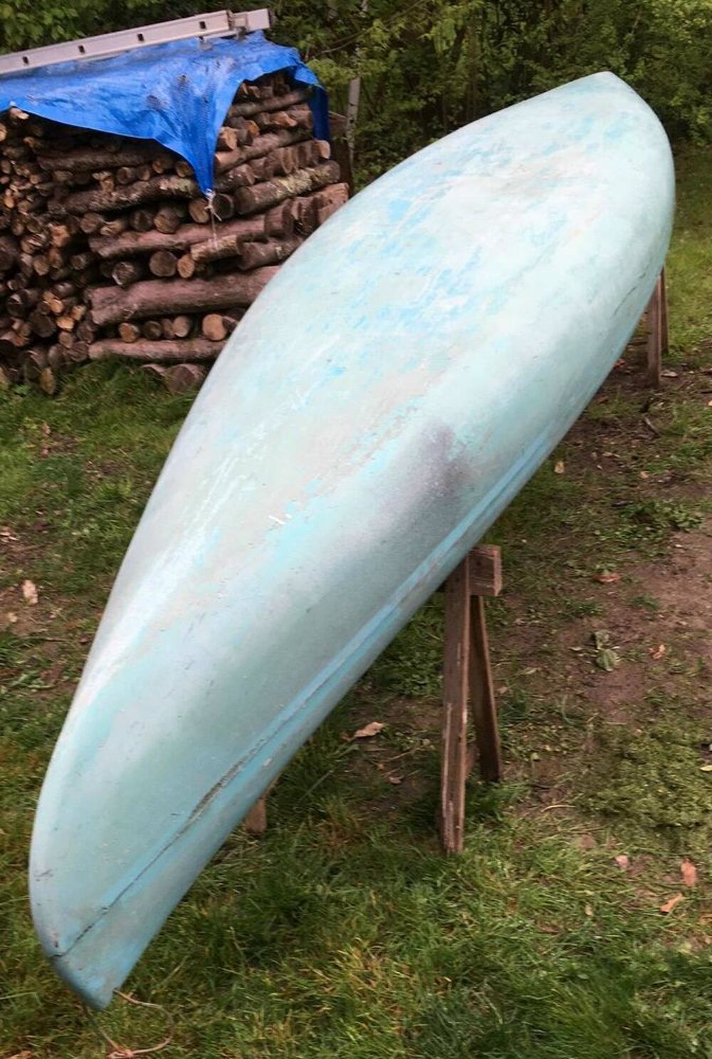 Cano&euml; en r&eacute;sine polyester Sports