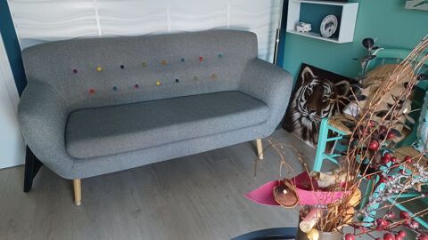 Salon type scandinave Saint-Laurent-de-Mure (69)