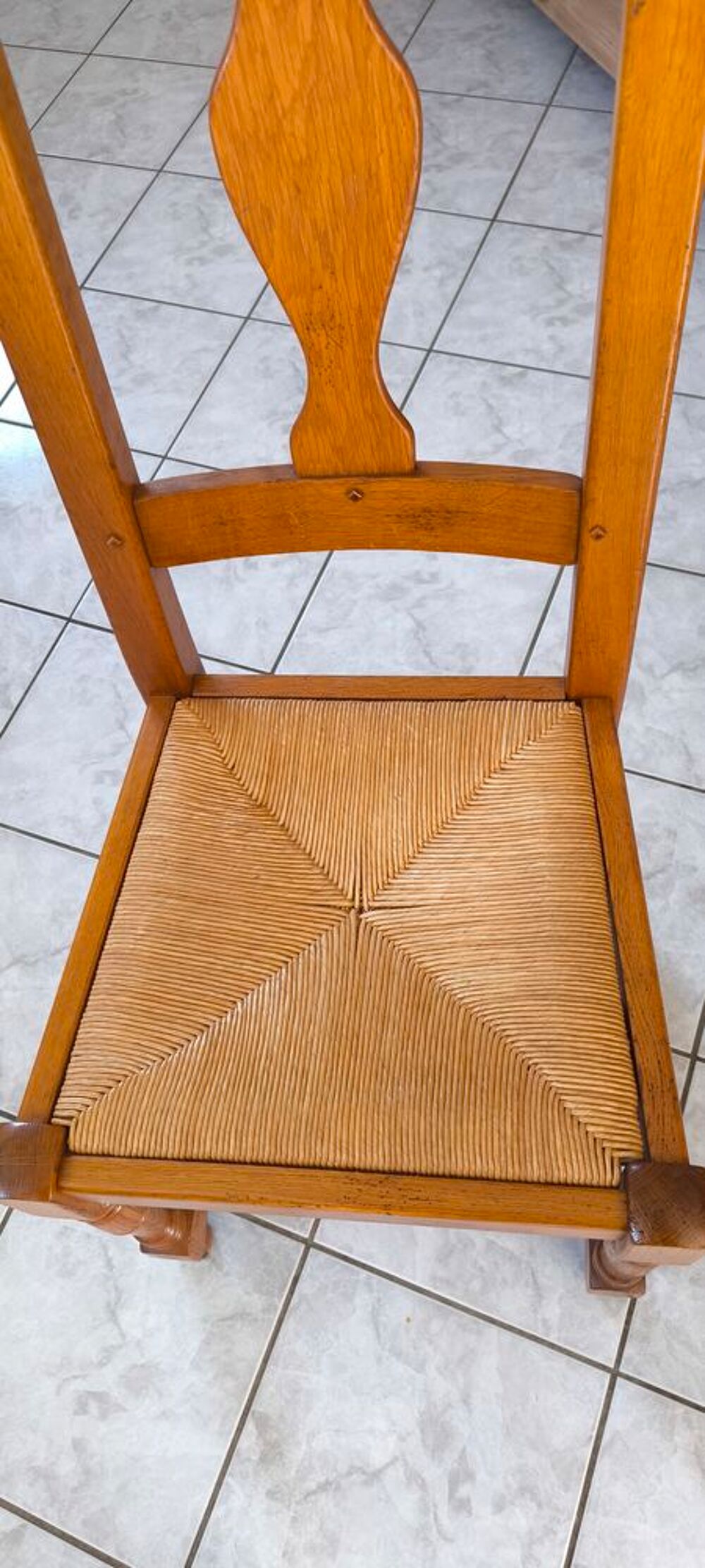 Chaises en ch&ecirc;ne massif Meubles