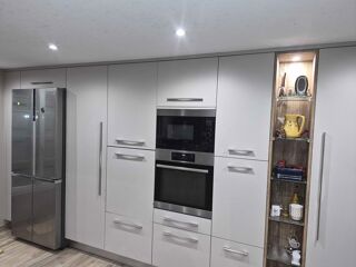  Maison � vendre 5 pi�ces 198 m� Laruscade