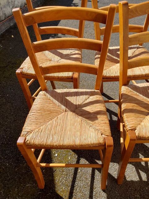 lot de 4 chaises 40 Saintes (17)
