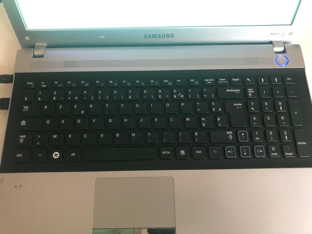 Portable Samsung Mod&egrave;le RV415 Matériel informatique
