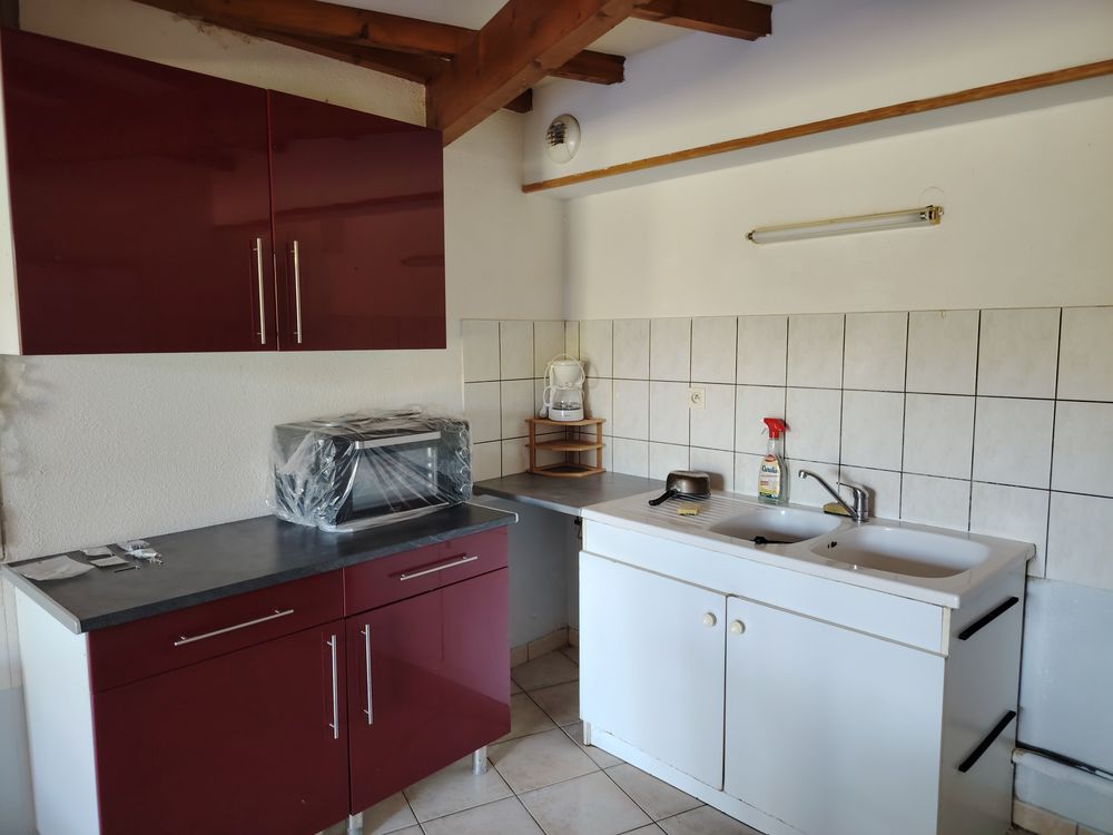 Location Appartement STUDIO MEUBLE 47 m2 AU CALME Saint-savin