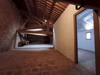  Maison � vendre 12 pi�ces 370 m� Ceyras