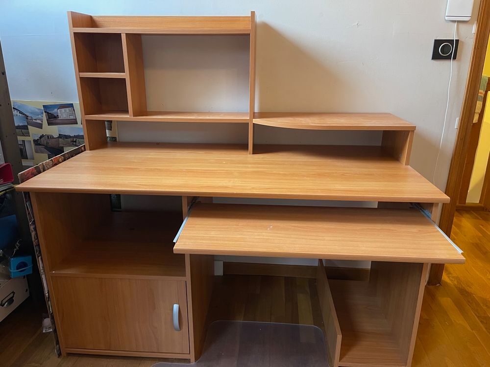 : Bureau avec &eacute;tag&egrave;re et rangements Meubles
