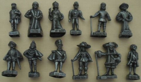 Lot de 12 figurines les Rois de France en plomb 36 Montreuil (93)