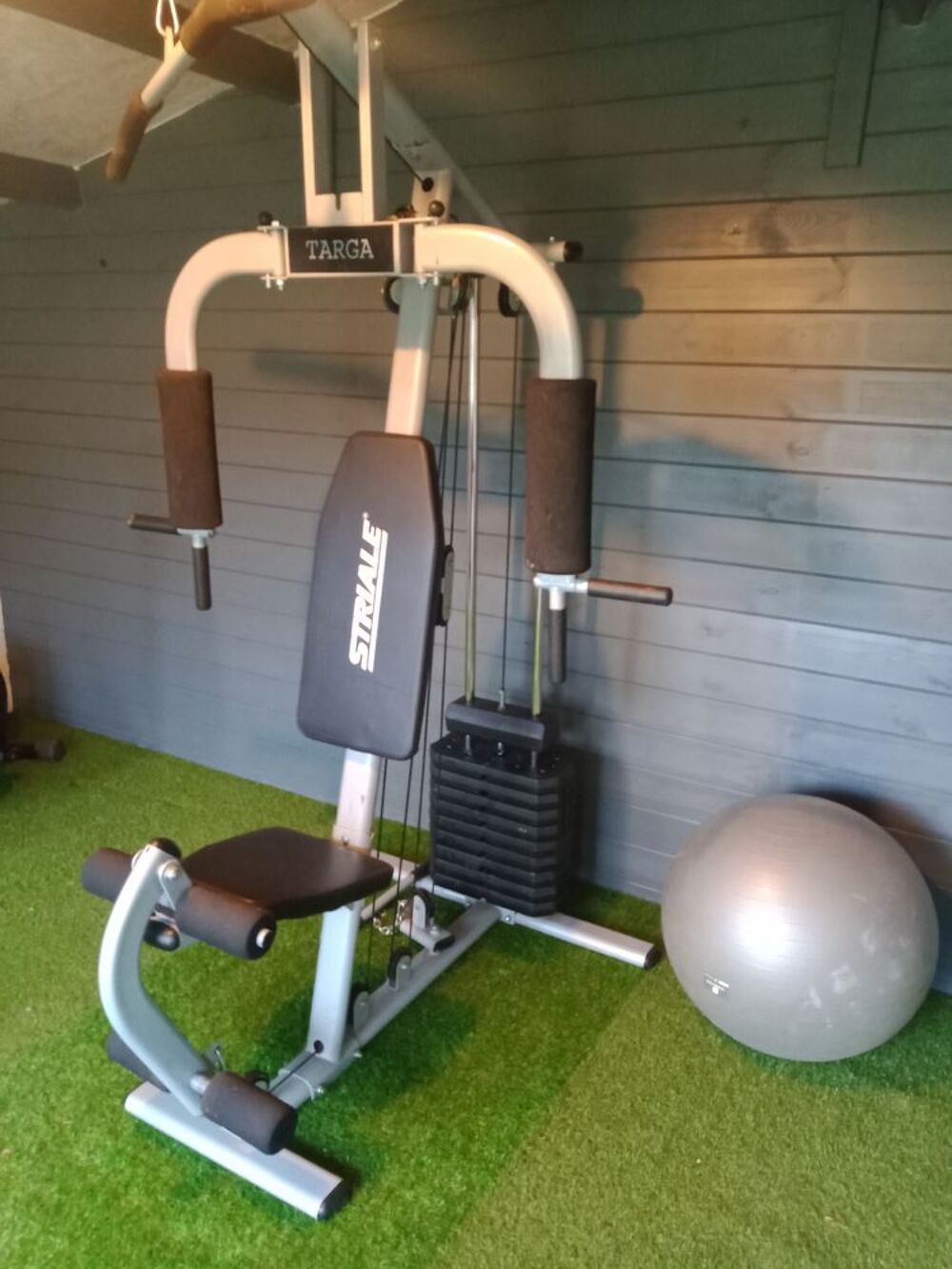 Banc de musculation
Sports
