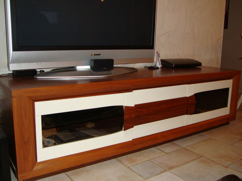 Meuble t&eacute;l&eacute;vision Meubles