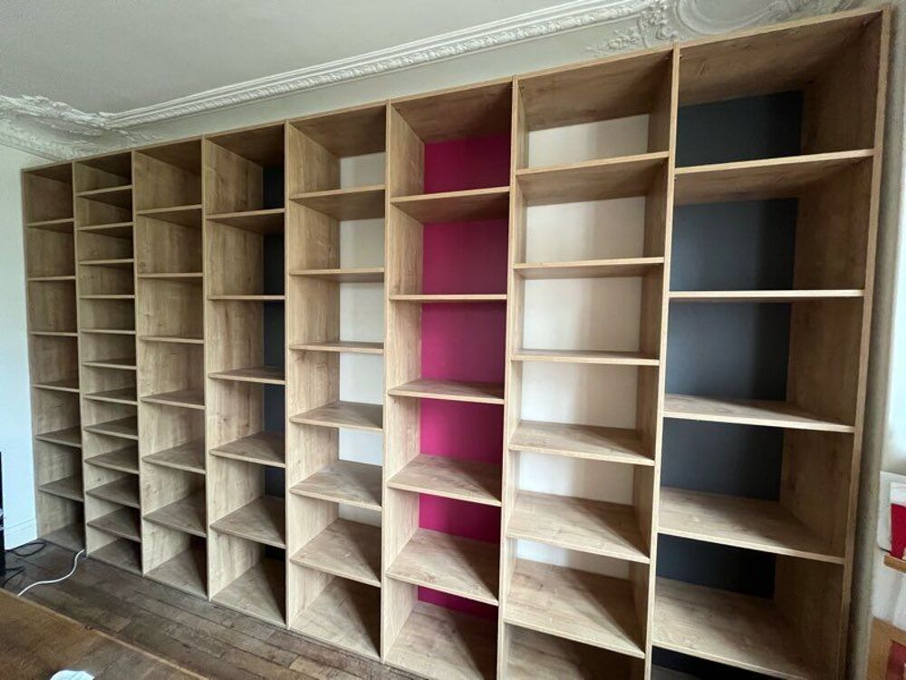 Biblioth&egrave;que contemporaine (d&eacute;j&agrave; d&eacute;mont&eacute;e) L 430 x H 250 Meubles