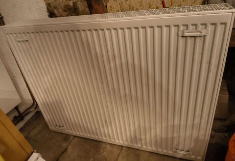 Radiateur � eau Kermi 120cm x 90cm type 33 grande puissance 80 Ribes (07)