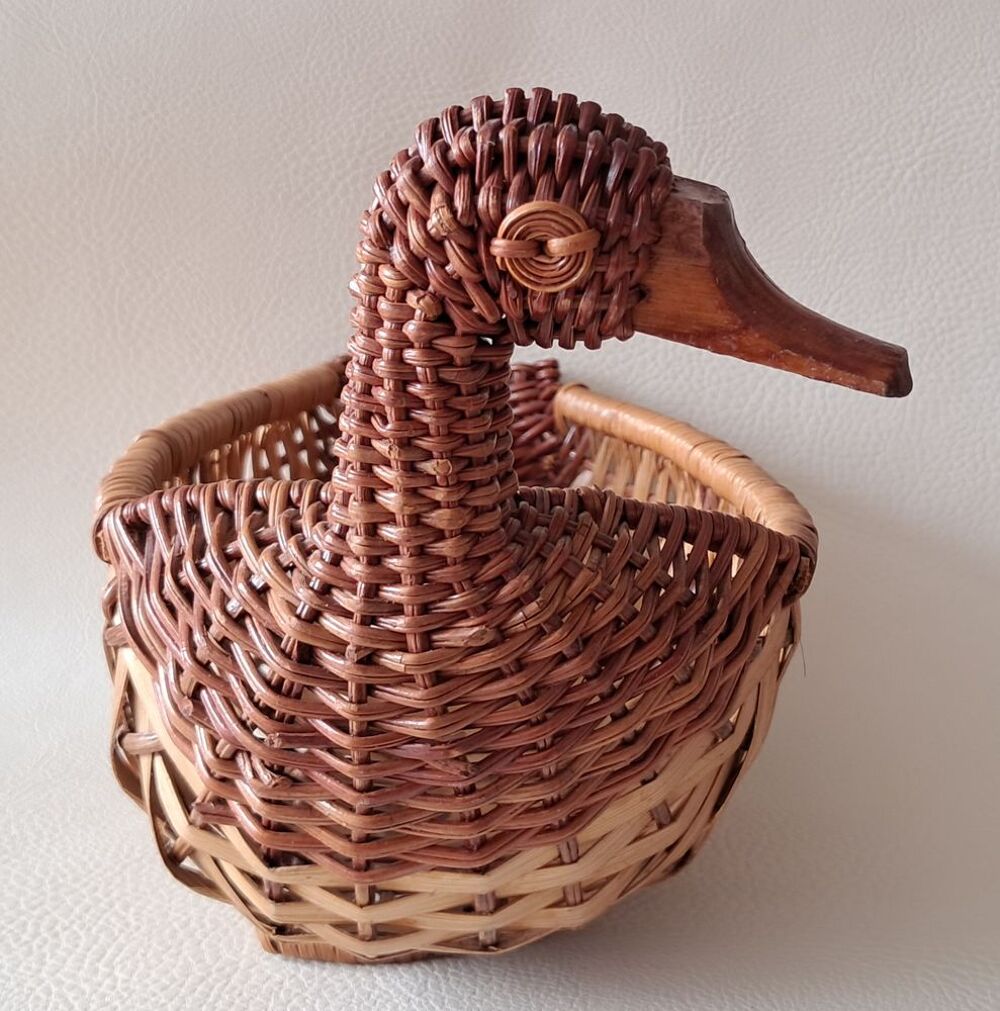 panier &agrave; pain pani&egrave;re corbeille en rotin et osier tress&eacute; Décoration