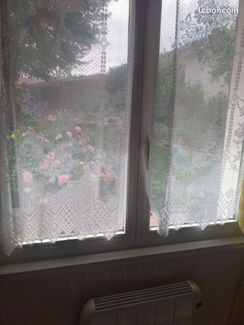 PAIRE DE RIDEAUX PASSE TRINGLES 60 X 120 2 Chaumont (52)