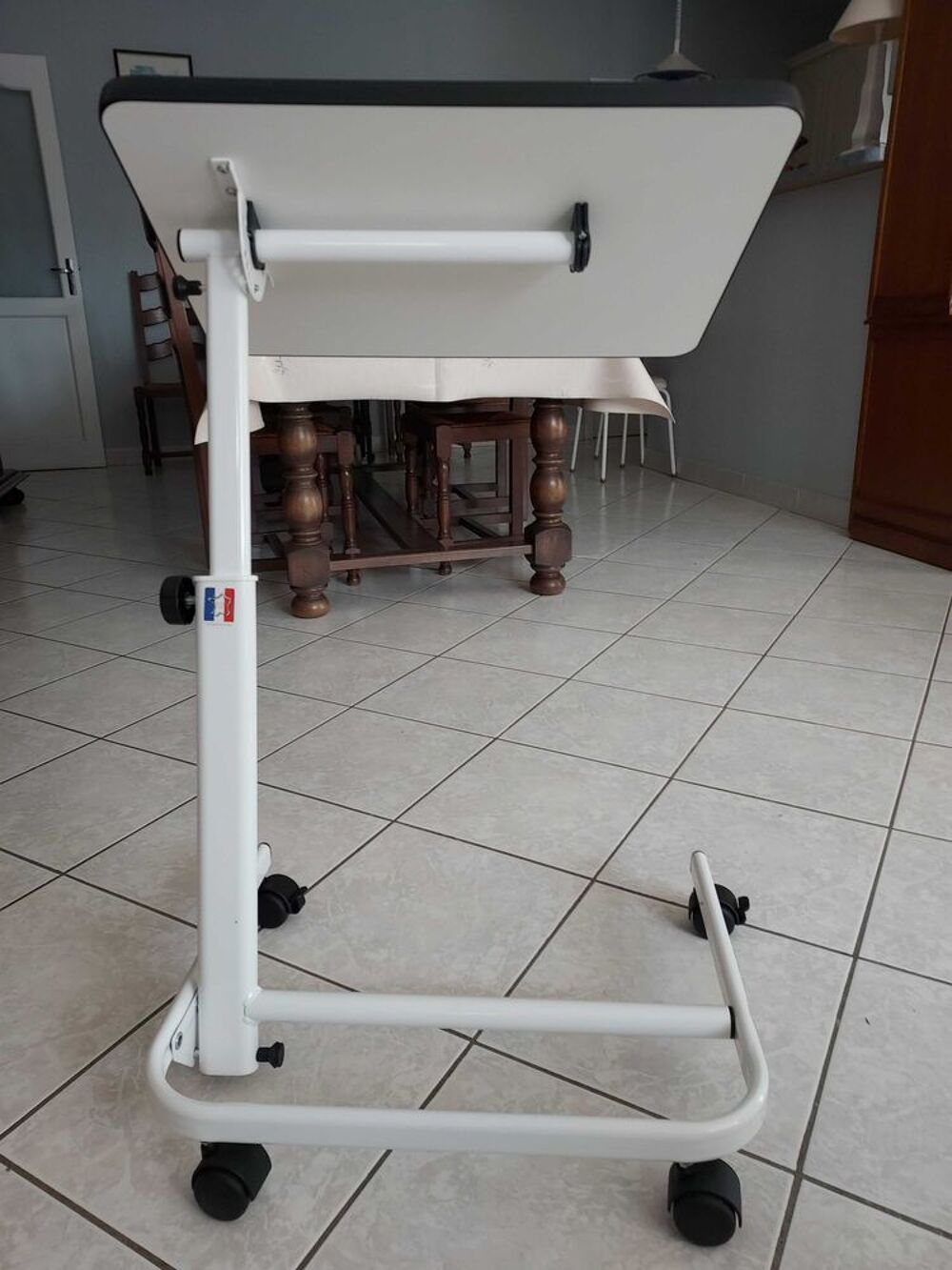 Table de lit inclinable Meubles