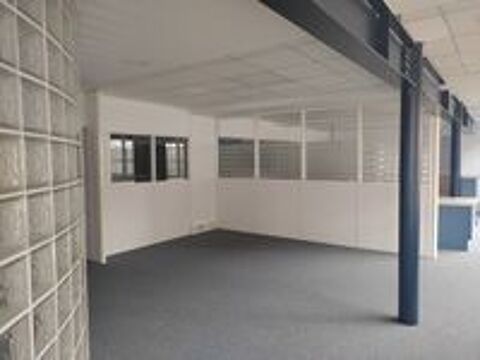   BUREAUX 
