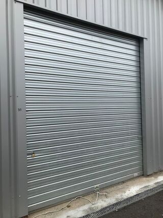 Location Autre Garde-meuble et box de stockage Léon