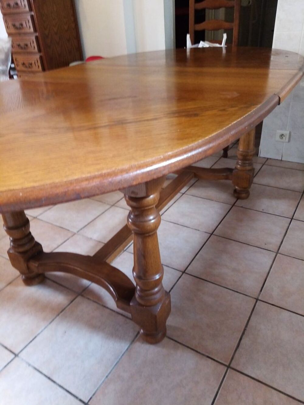 Table ovale en bois, mudulable Meubles