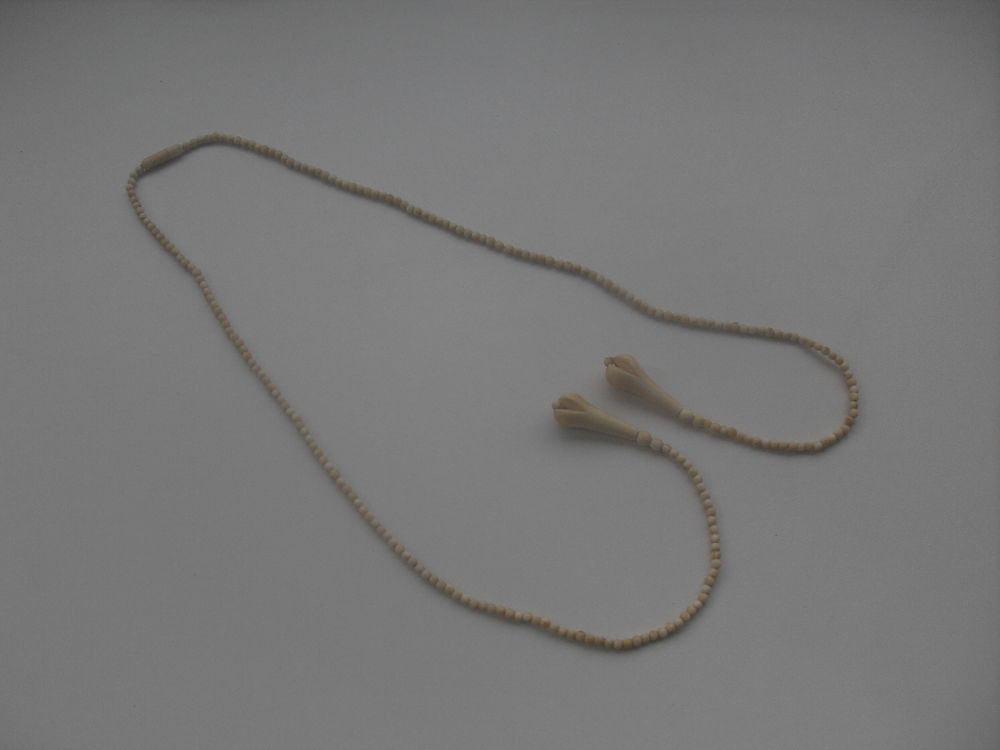 Ancien collier 
