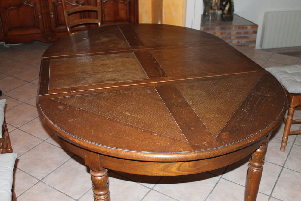 table et chaises chene Meubles