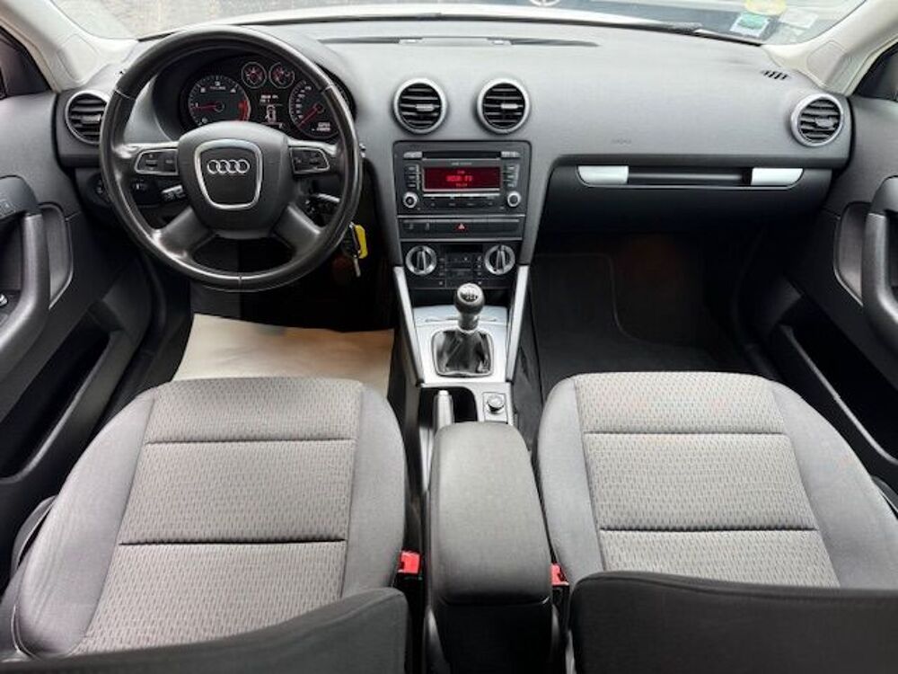 A3 Sportback 2.0 TDI 140 DPF Ambiente 2011 occasion 34690 Fabr&egrave;gues