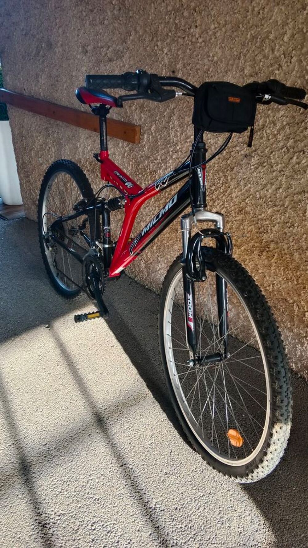 VELO TOUT TERRAIN (VTT) Vélos