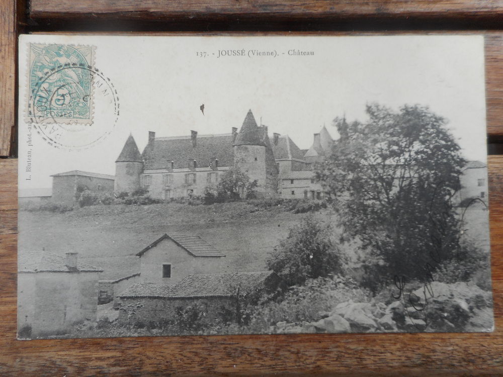 CPA Jouss&eacute; Le Ch&acirc;teau 