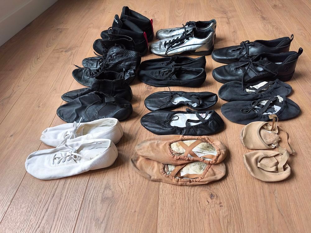 Lot chaussures danse Chaussures
