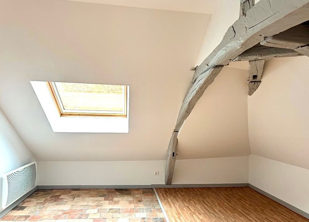 Location Appartement Appartement Duplex  refait à neuf centre ville Durtal Durtal