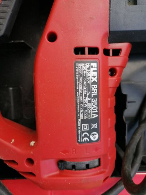 Perceuse perforateur 300 Puyo (64)