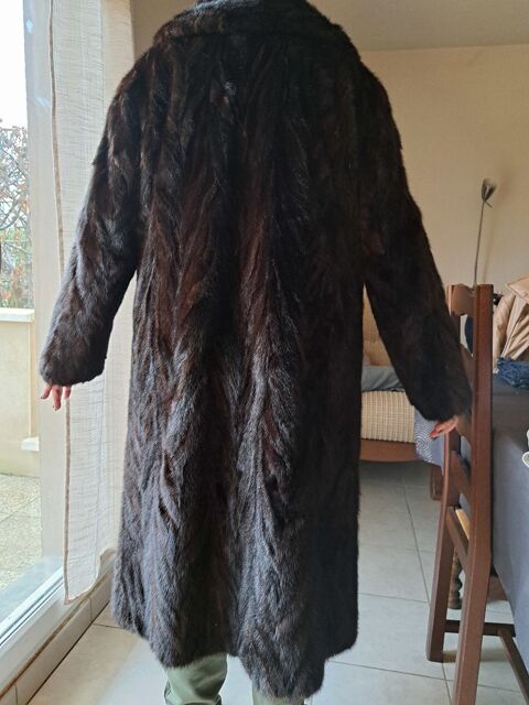 Manteau 100 Villeneuve-sur-Yonne (89)