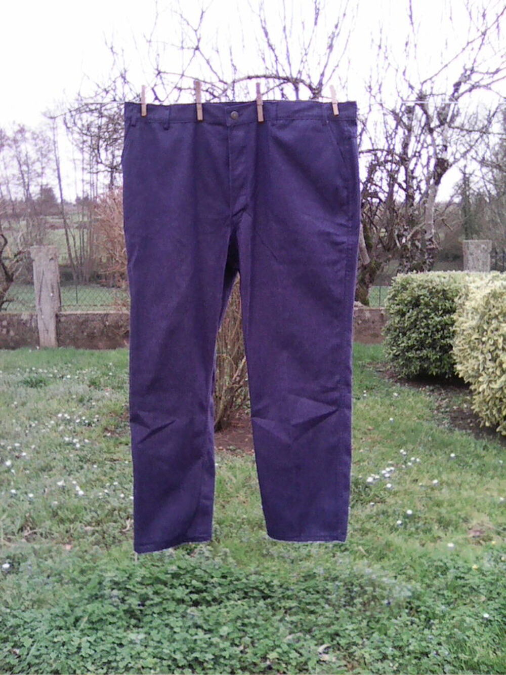 Pantalons JEAN T 58 et T 60. Vêtements