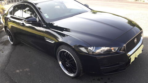 Jaguar XE 2.0 D - 180 ch BVA Business 2019 occasion Ploumagoar 22970