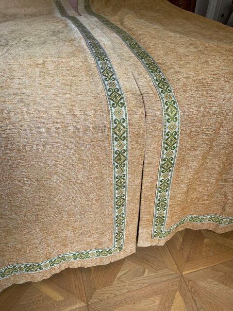 Haute deco Tr�s beaux rideaux 300 Courbevoie (92)