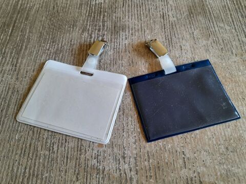2 porte-badge 2 Tours (37)