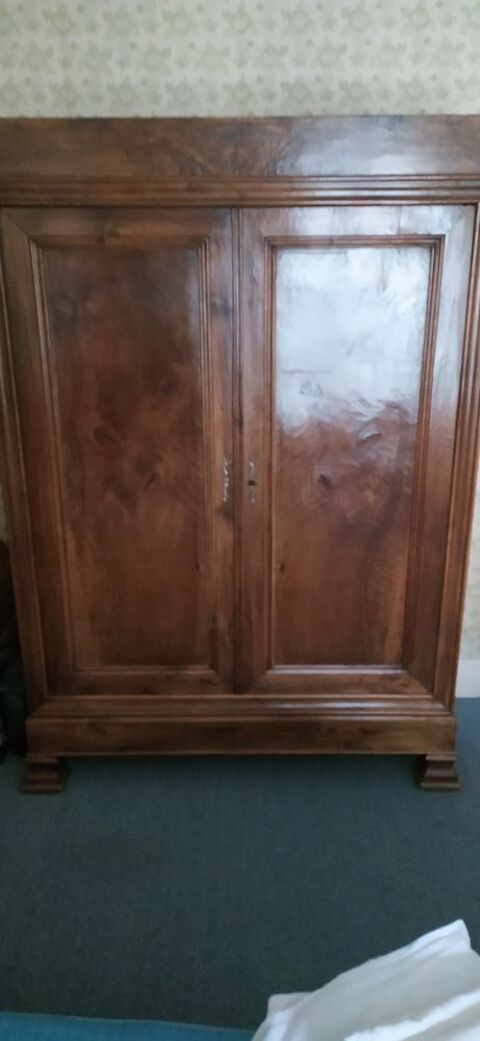 Armoire bressane noyer 100 Polliat (01)