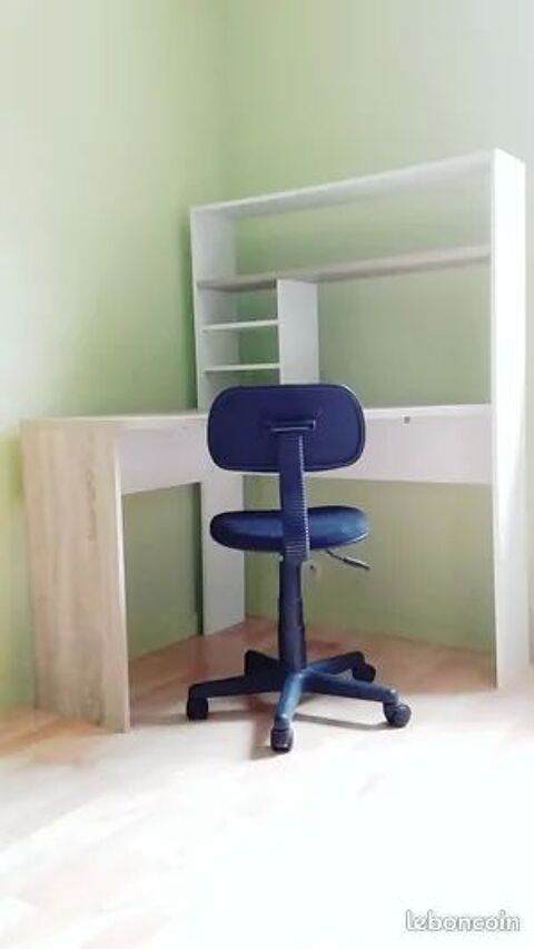 Bureau neuf avec chaise 140 Clisson (44)