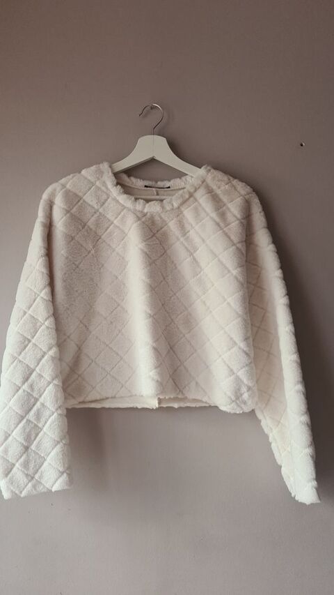 TRES JOLI TOP HAUT 30 Fontenay-aux-Roses (92)