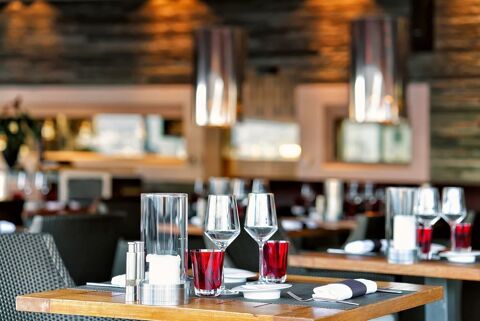 RESTAURANT BRASSERIE HAUT DE GAMME A VENDRE SUR NIMES 536000 30900 Nimes