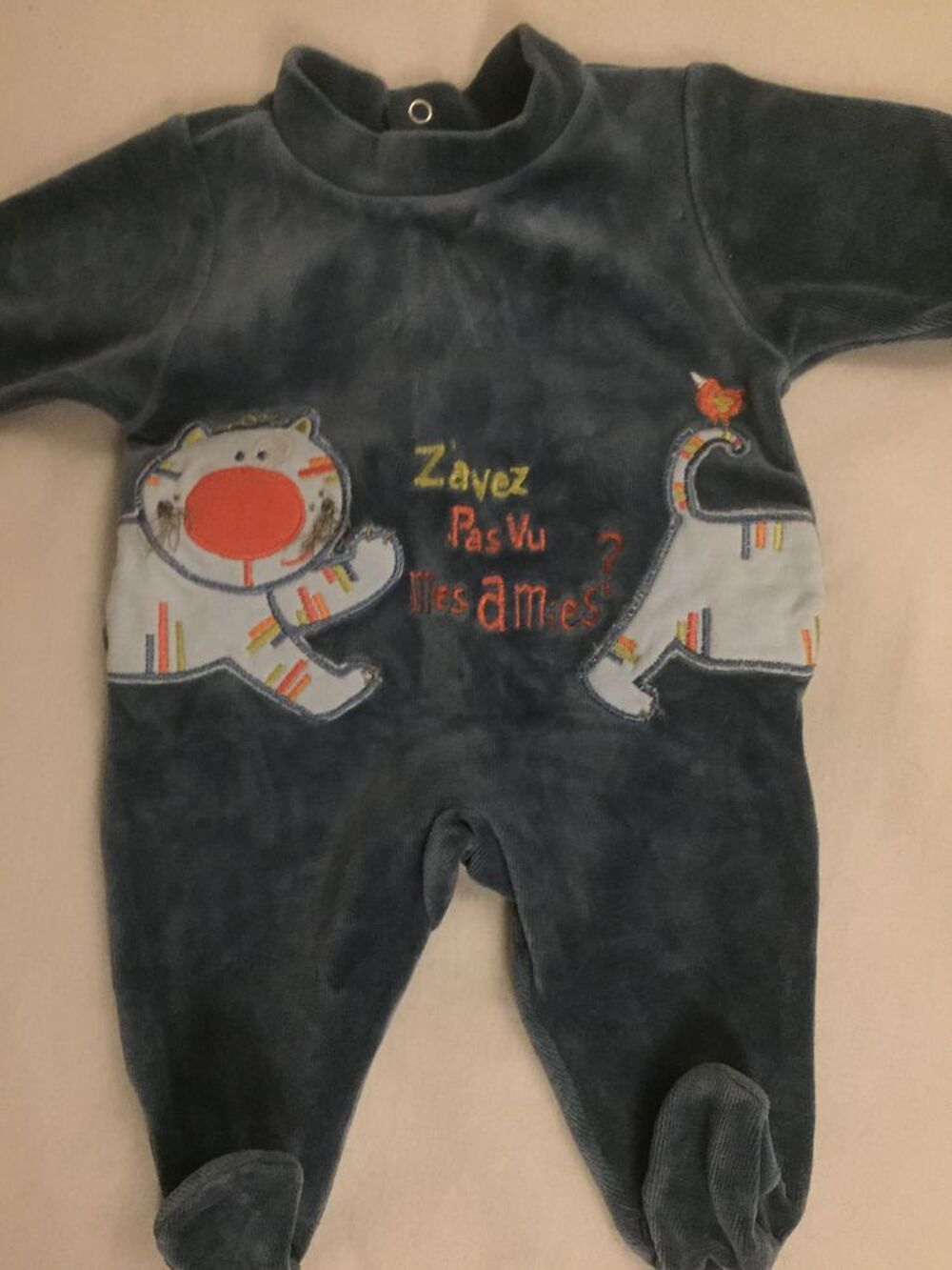 2 pyjamas Absorba 1mois 4€ Puériculture